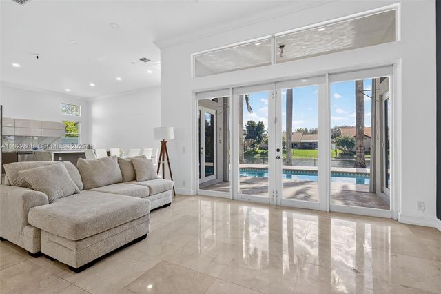 16432 NW 12th St, Pembroke Pines, FL 33028