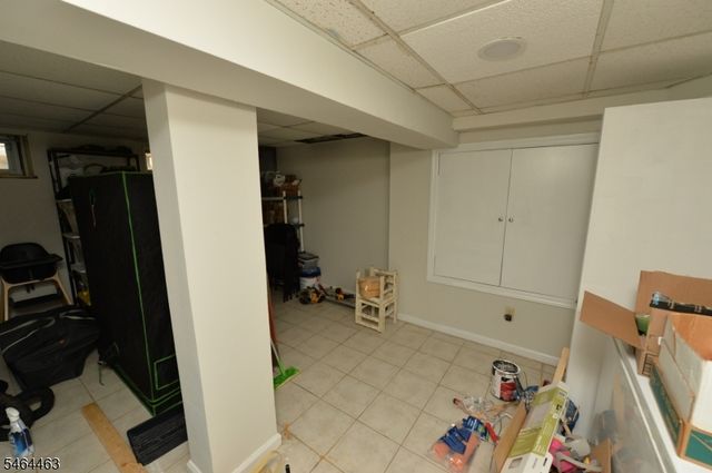 45 Hill St, Midland Park Boro, NJ 07432