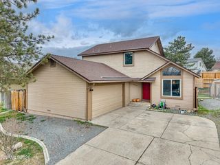 6845 Pah Rah Drive, Sparks, NV 89436