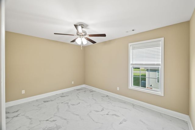 1805 Birdie Ct, Cookeville, TN 38506