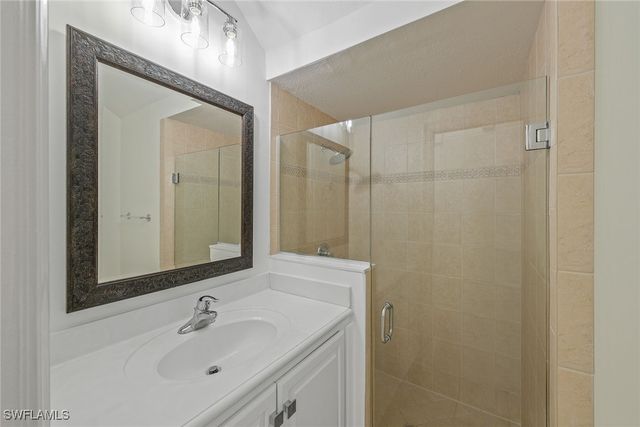 7051 Ambrosia LN 3506, Naples, FL 34119