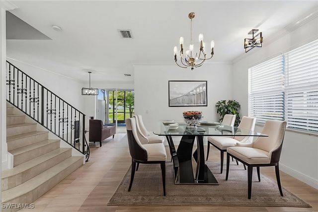 7051 Ambrosia LN 3506, Naples, FL 34119