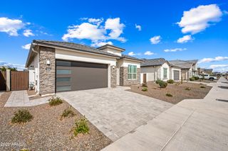 10544 W HARMONY Lane, Peoria, AZ 85382