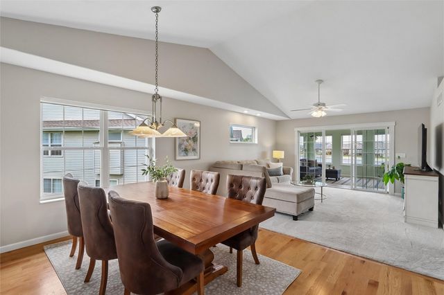 4103 Lakeview SW, Cedar Rapids, IA 52404