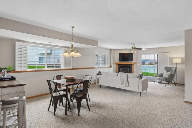 4103 Lakeview SW, Cedar Rapids, IA 52404