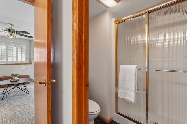 4103 Lakeview SW, Cedar Rapids, IA 52404