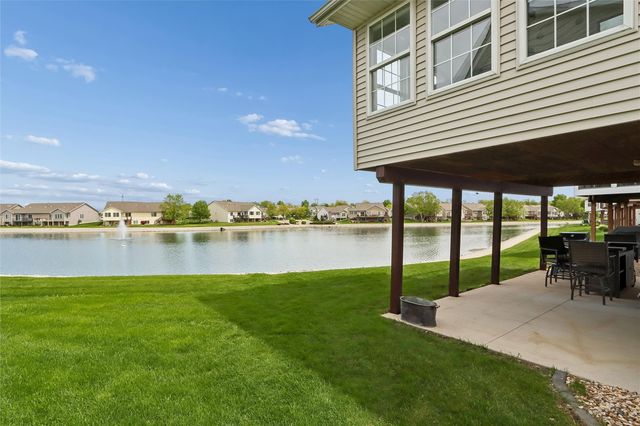 4103 Lakeview SW, Cedar Rapids, IA 52404