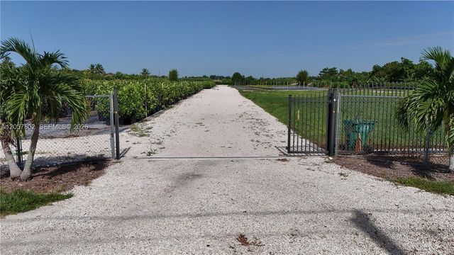 14000 SW 184th Ave, Miami, FL 33196