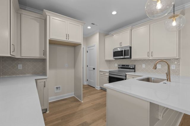 1932 Gracie Bug Loop, Murfreesboro, TN 37128