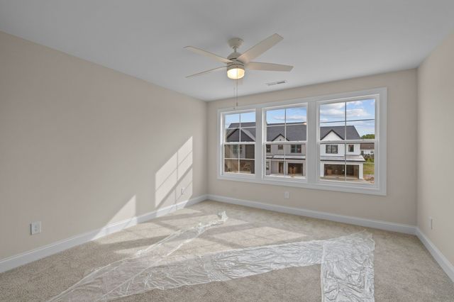 1932 Gracie Bug Loop, Murfreesboro, TN 37128