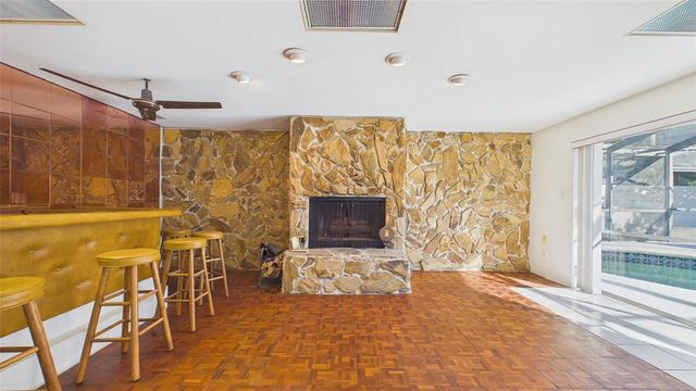 3112 S JULIA CIRCLE, Tampa, FL 33629