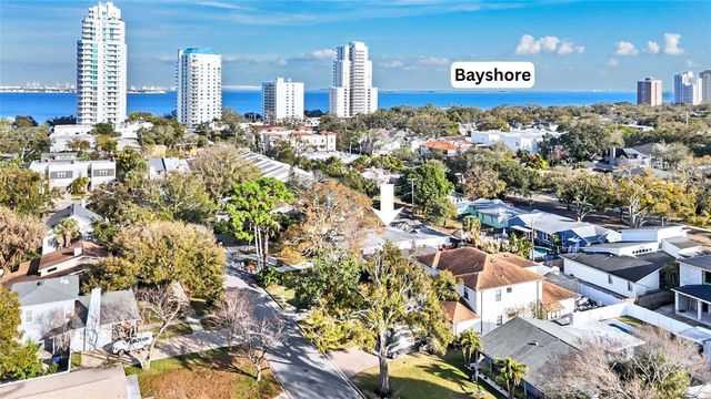 3112 S JULIA CIRCLE, Tampa, FL 33629