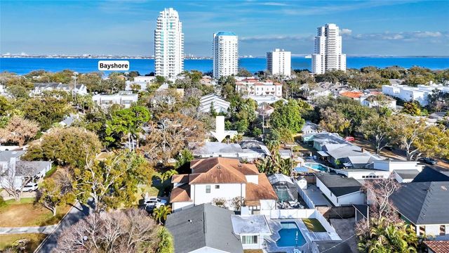 3112 S JULIA CIRCLE, Tampa, FL 33629