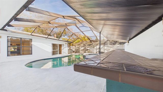 3112 S JULIA CIRCLE, Tampa, FL 33629