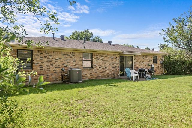 2022 Jerry Avenue, Denison, TX 75020