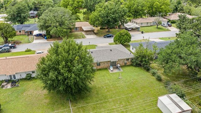 2022 Jerry Avenue, Denison, TX 75020