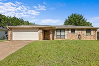 2022 Jerry Avenue, Denison, TX 75020