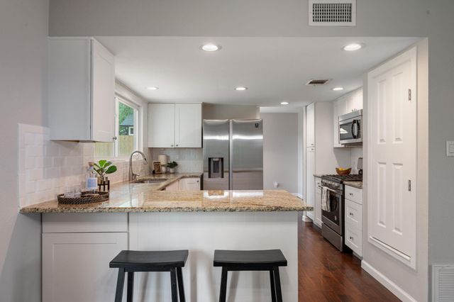7102 Fred Morse DR, Austin, TX 78723