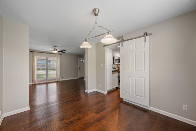 7102 Fred Morse DR, Austin, TX 78723