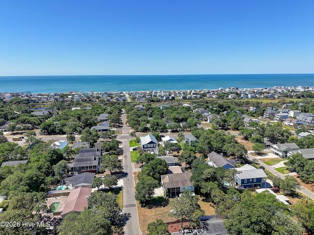 107 NE 35th Street, Oak Island, NC 28465