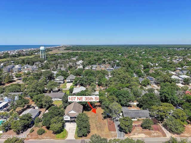 107 NE 35th Street, Oak Island, NC 28465