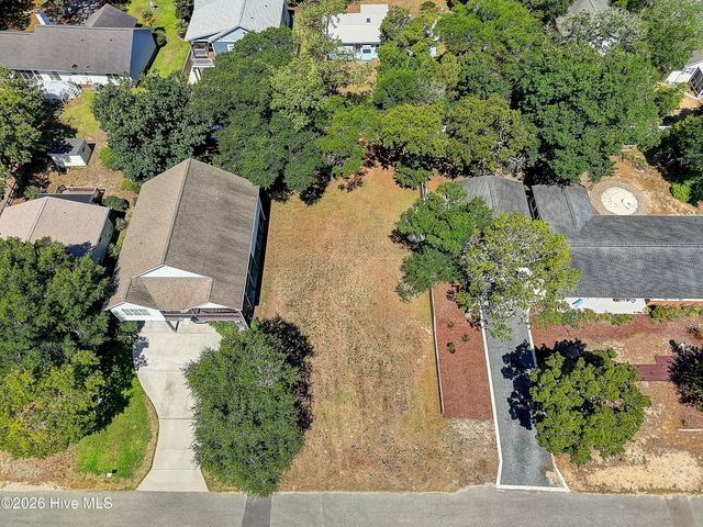 107 NE 35th Street, Oak Island, NC 28465