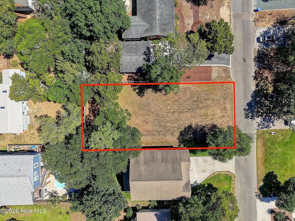 107 NE 35th Street, Oak Island, NC 28465