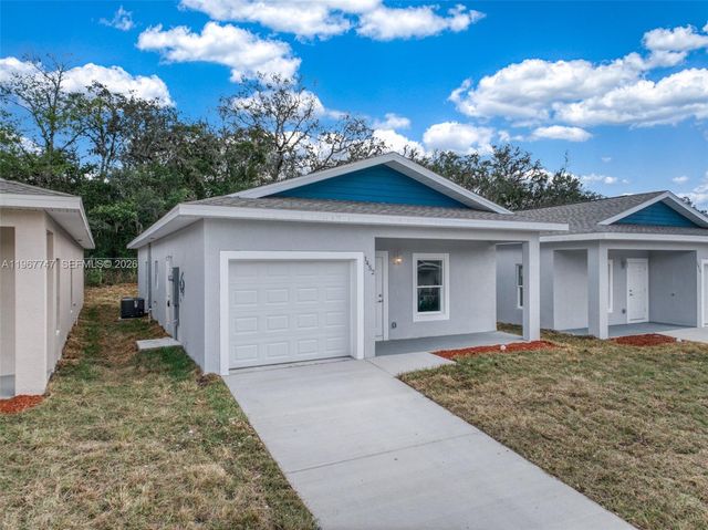 1442 Las Villas Blvd, Sebring, FL 33870