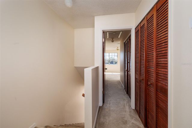 9252 WESTLINKS TERRACE, Seminole, FL 33777