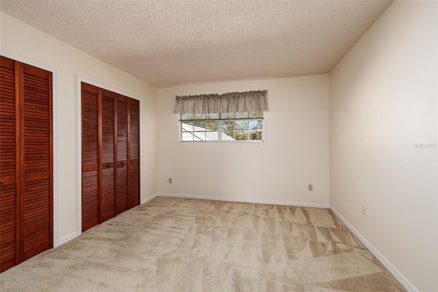 9252 WESTLINKS TERRACE, Seminole, FL 33777