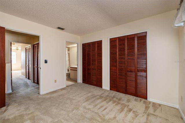 9252 WESTLINKS TERRACE, Seminole, FL 33777