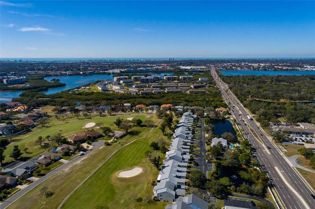 9252 WESTLINKS TERRACE, Seminole, FL 33777