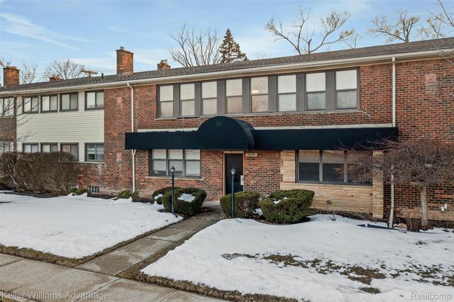 25749 Woodward Avenue 206, Royal Oak, MI 48067