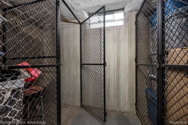 25749 Woodward Avenue 206, Royal Oak, MI 48067