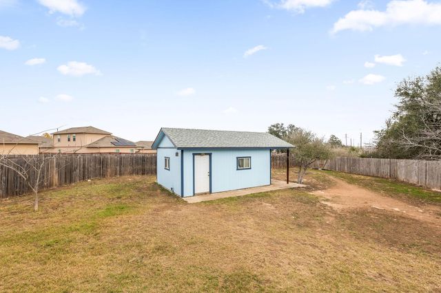 112 Amherst CT, Kyle, TX 78640