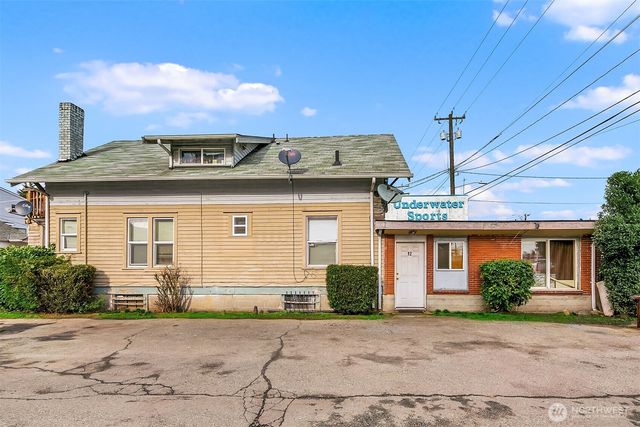 10531 Aurora Avenue N, Seattle, WA 98133