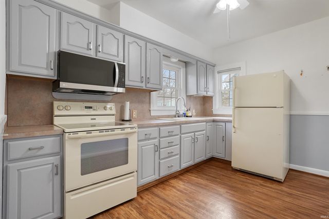 824 Stewart Avenue, Evansville, IN 47715