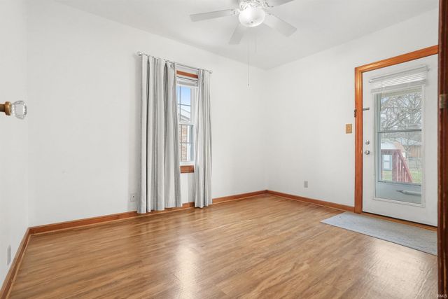 824 Stewart Avenue, Evansville, IN 47715