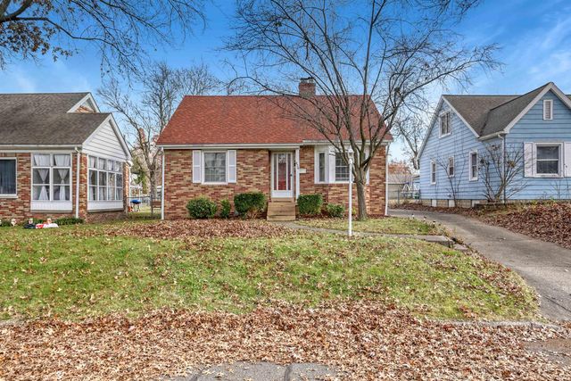 824 Stewart Avenue, Evansville, IN 47715