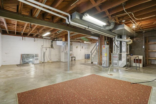 824 Stewart Avenue, Evansville, IN 47715