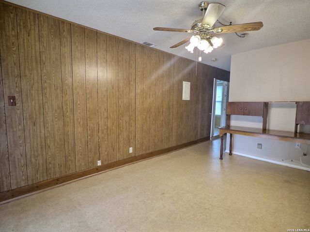 474 SCATES DR, San Antonio, TX 78227