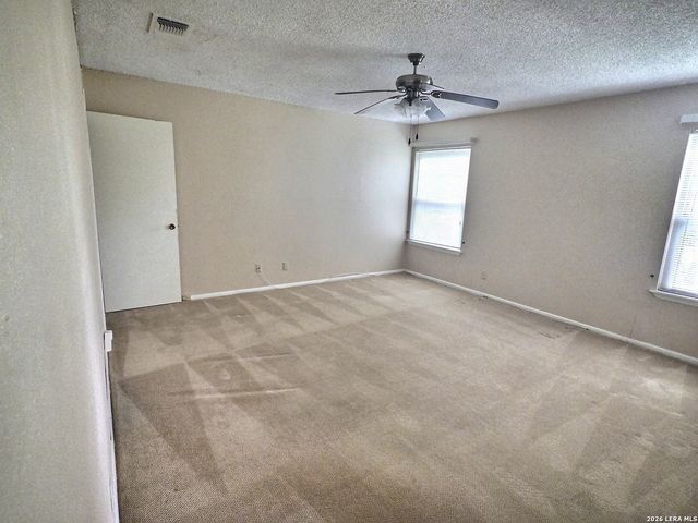 474 SCATES DR, San Antonio, TX 78227
