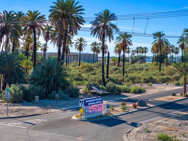 86155 Airport Boulevard, Thermal, CA 92274