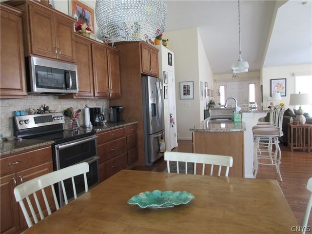 8706 Lavender Lane, Cicero, NY 13039