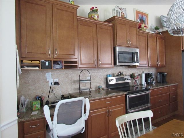 8706 Lavender Lane, Cicero, NY 13039
