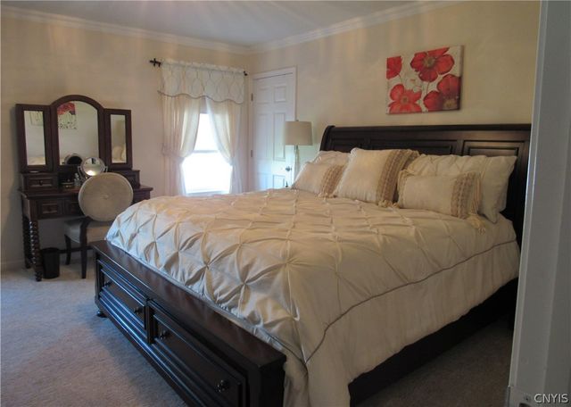 8706 Lavender Lane, Cicero, NY 13039