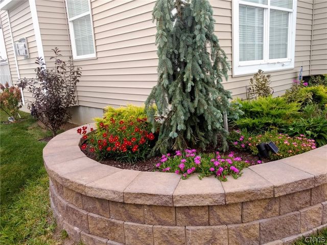 8706 Lavender Lane, Cicero, NY 13039