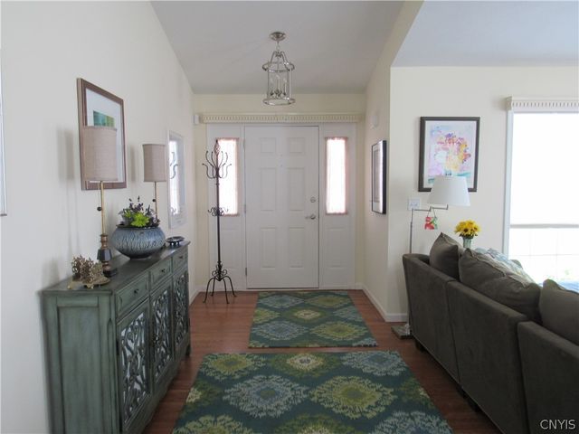 8706 Lavender Lane, Cicero, NY 13039