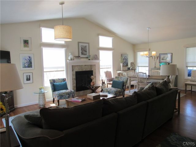 8706 Lavender Lane, Cicero, NY 13039