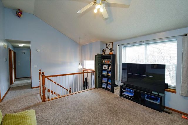1405 Magnolia Drive, Greenwood, MO 64034